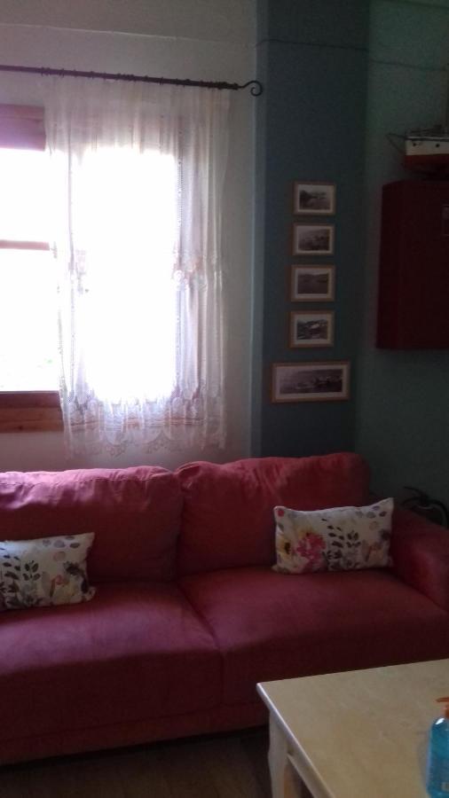 Iliolithos Rooms Kardhamili Exterior foto