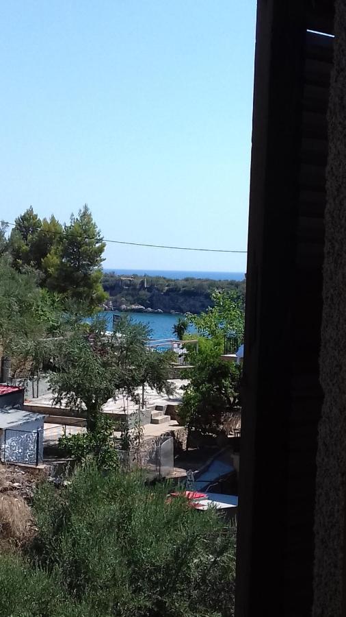 Iliolithos Rooms Kardhamili Exterior foto